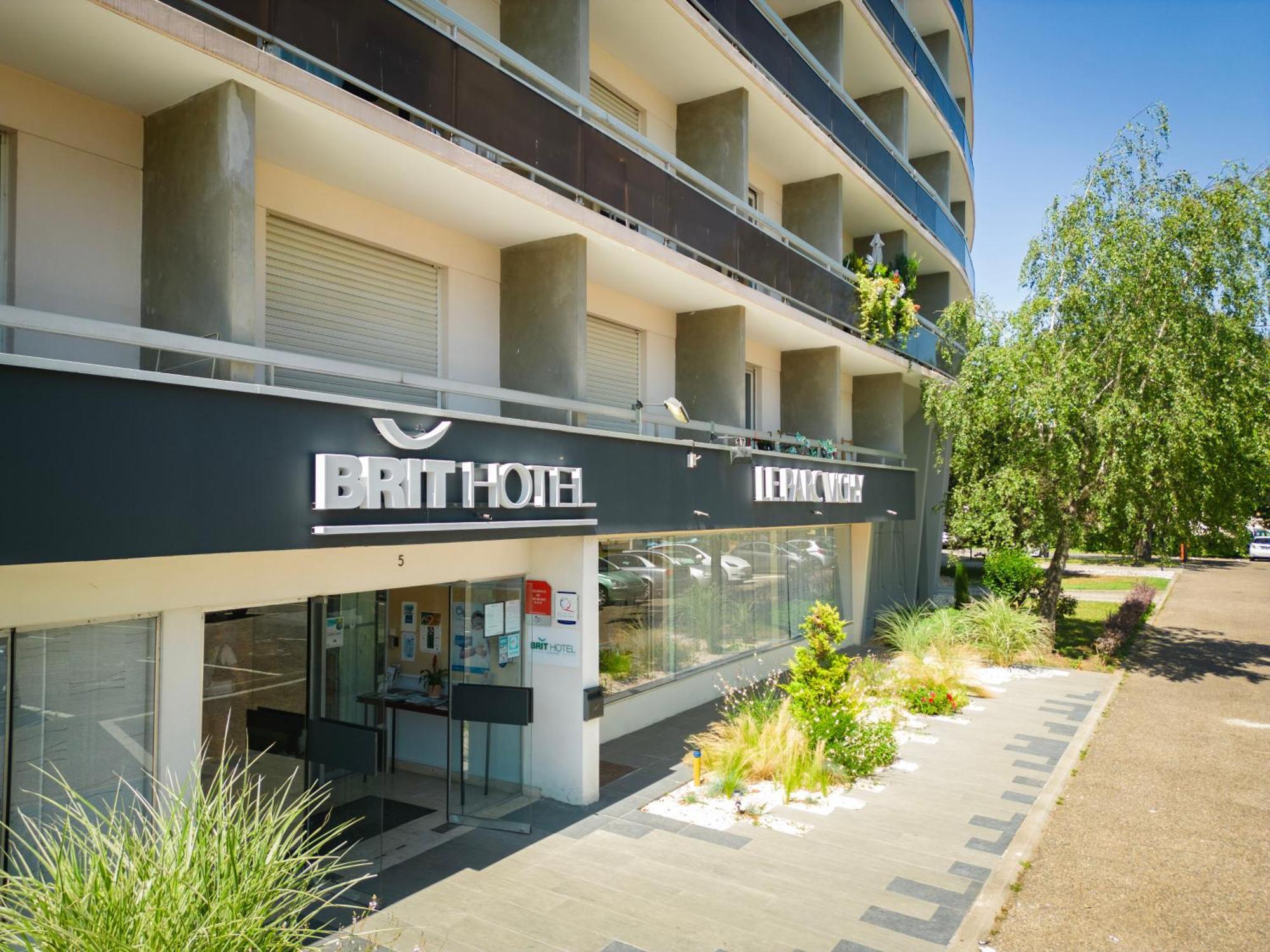 Brit Hotel Le Parc Vichy Bellerive-sur-Allier Zewnętrze zdjęcie