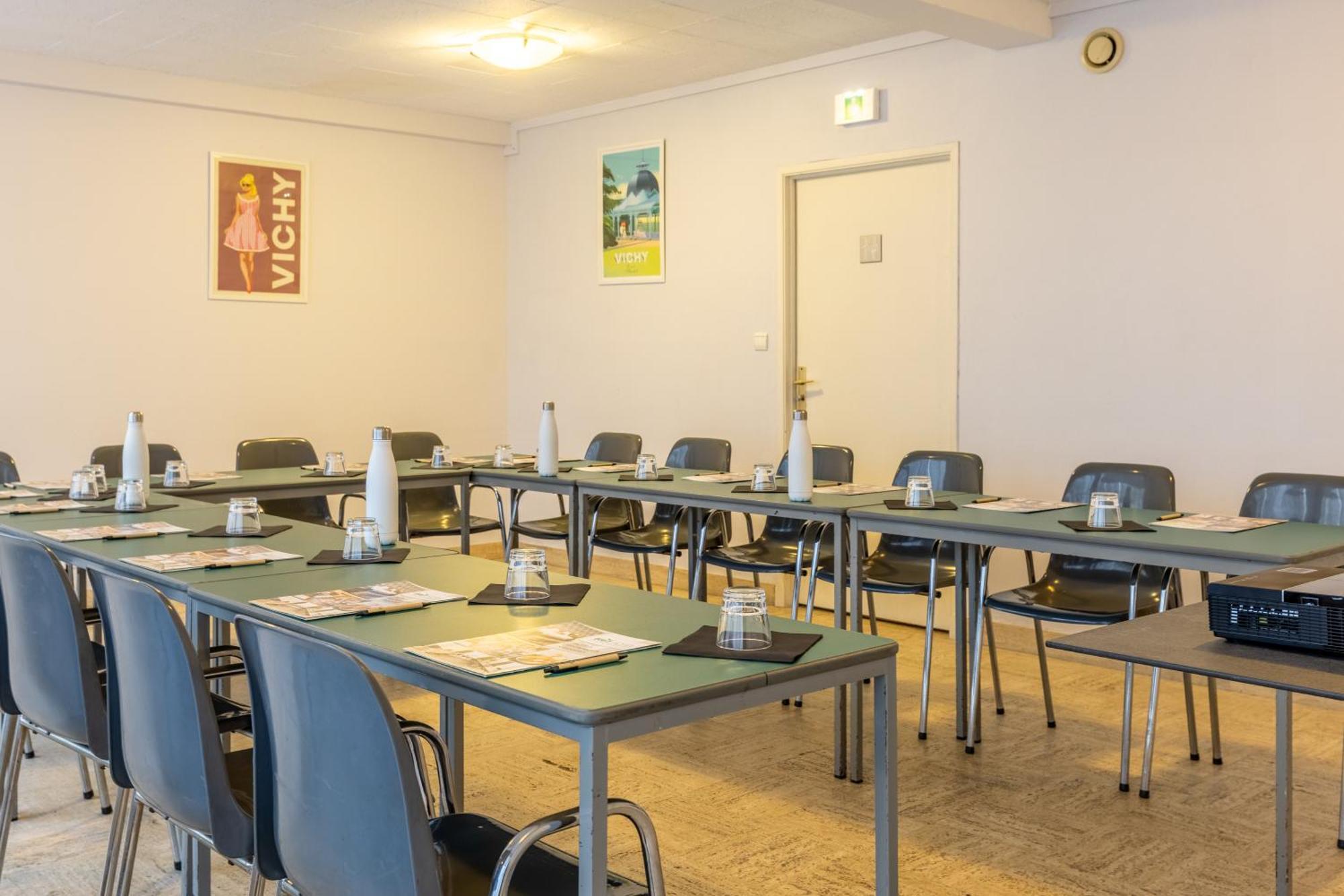 Brit Hotel Le Parc Vichy Bellerive-sur-Allier Zewnętrze zdjęcie