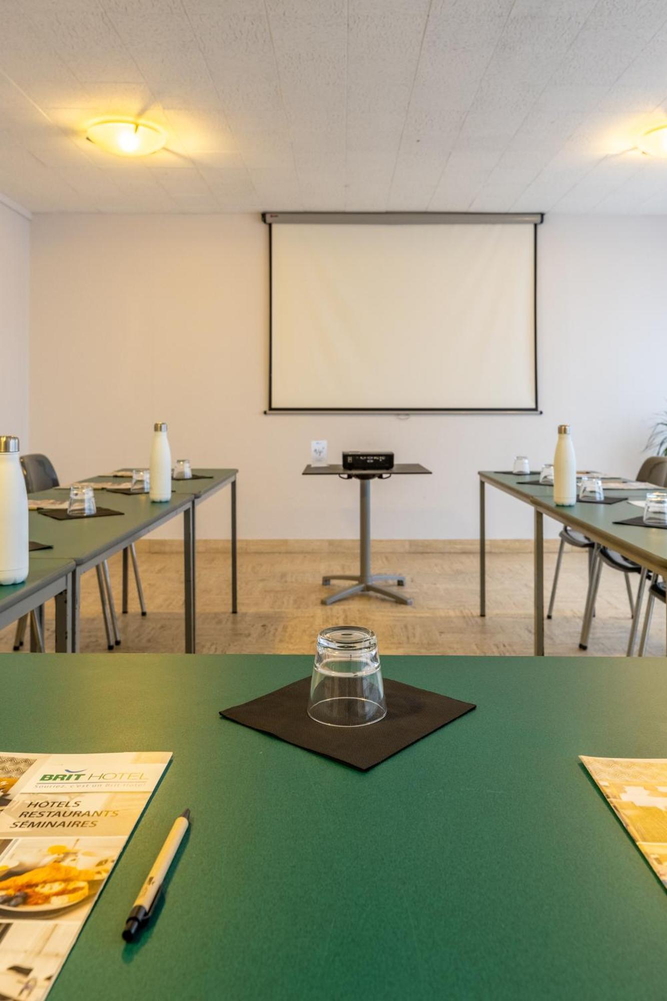 Brit Hotel Le Parc Vichy Bellerive-sur-Allier Zewnętrze zdjęcie