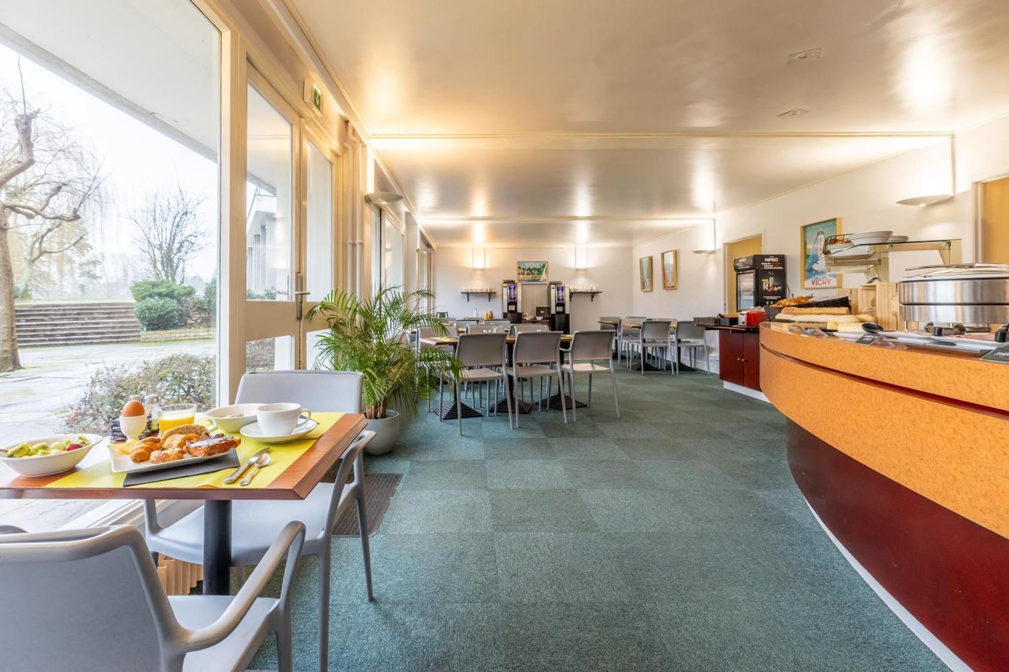 Brit Hotel Le Parc Vichy Bellerive-sur-Allier Zewnętrze zdjęcie