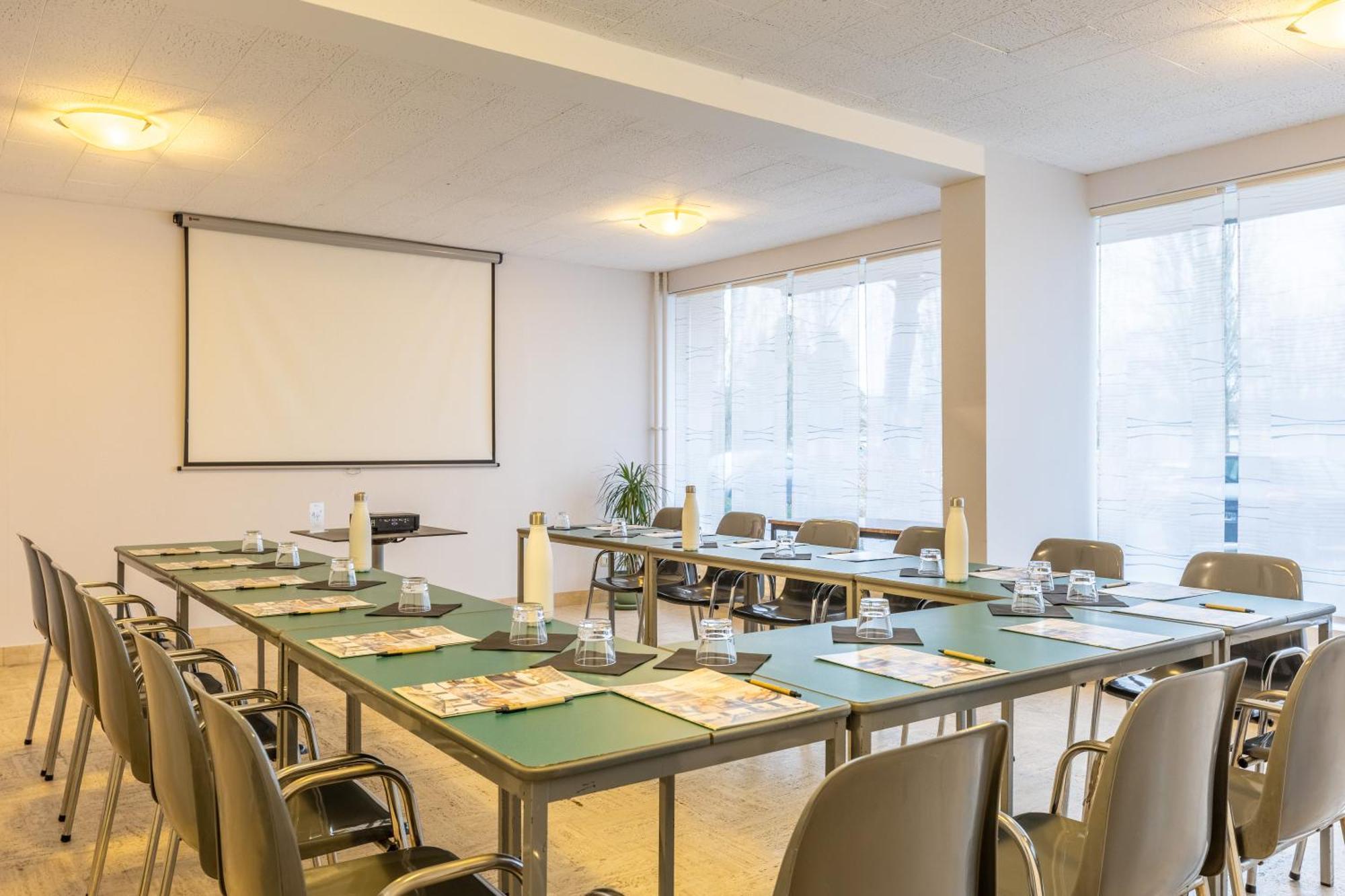 Brit Hotel Le Parc Vichy Bellerive-sur-Allier Zewnętrze zdjęcie
